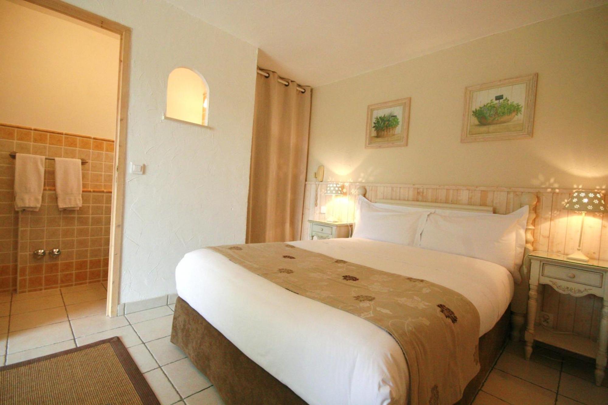 Hotel Marc-Hely La Colle-sur-Loup Værelse billede